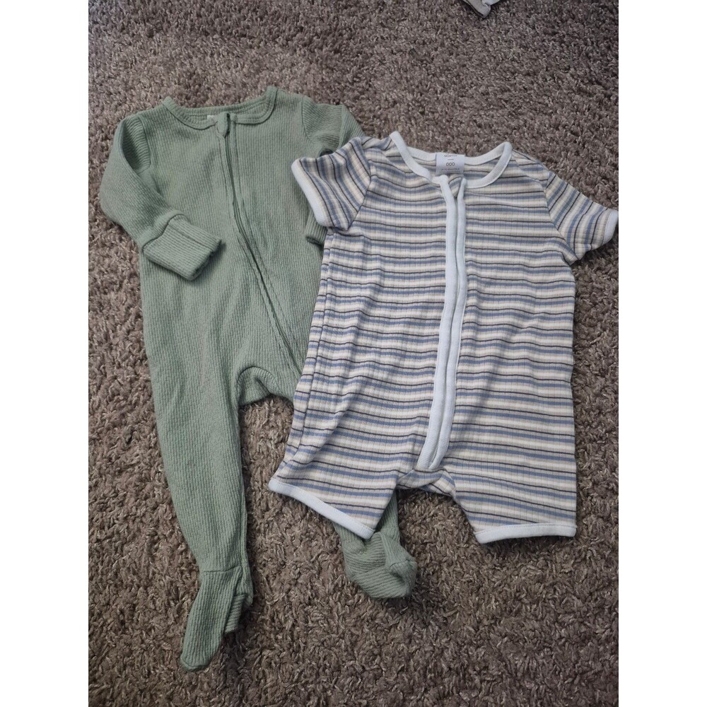 Cotton on baby bundle size 0-3 months